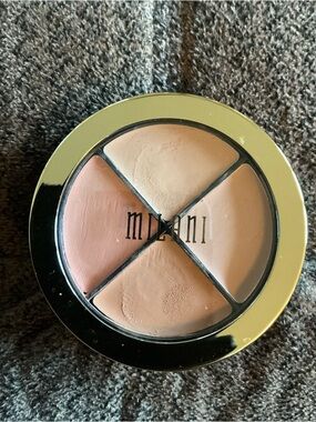 Rare!! Milani conceal + perfect all-in-one concealer kit 02 light to medium